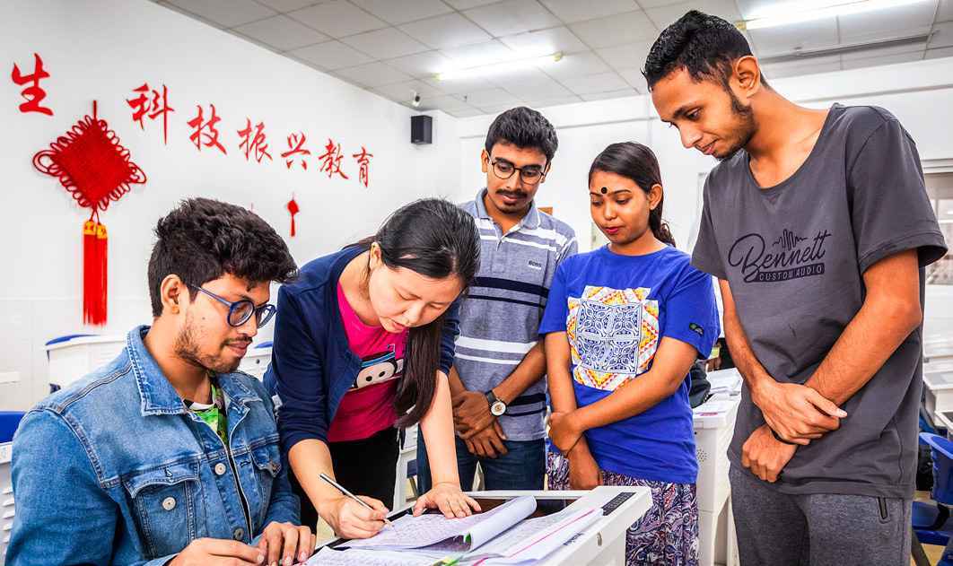 援外培训塑'外'字特色育人品牌